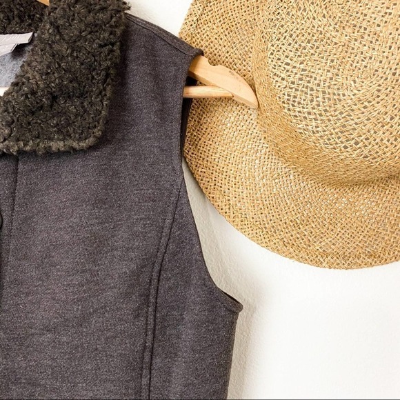 J. Jill Brown Faux Fur Sweater Vest S Small - Picture 4 of 13